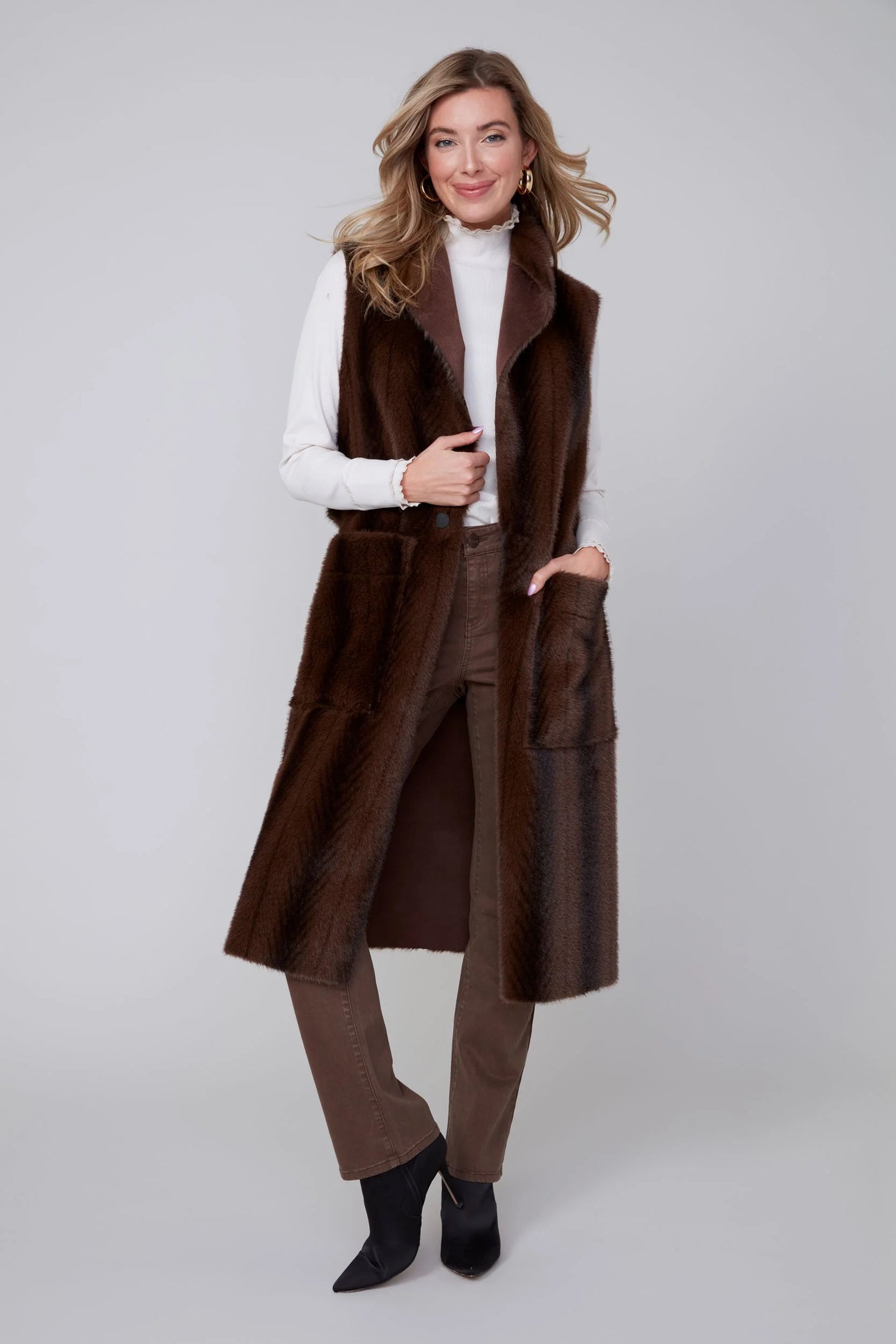 CHOCOLATE FAUX FUR VEST