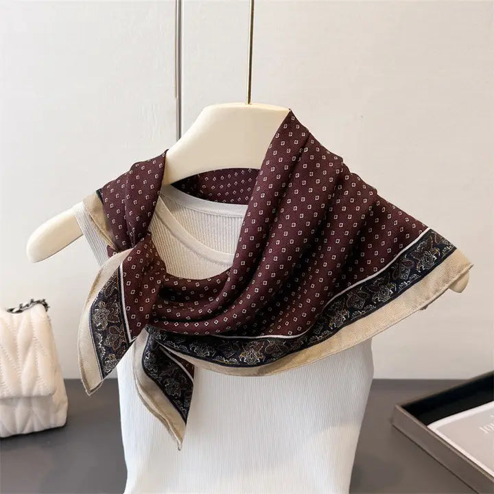 ACCENT SCARF