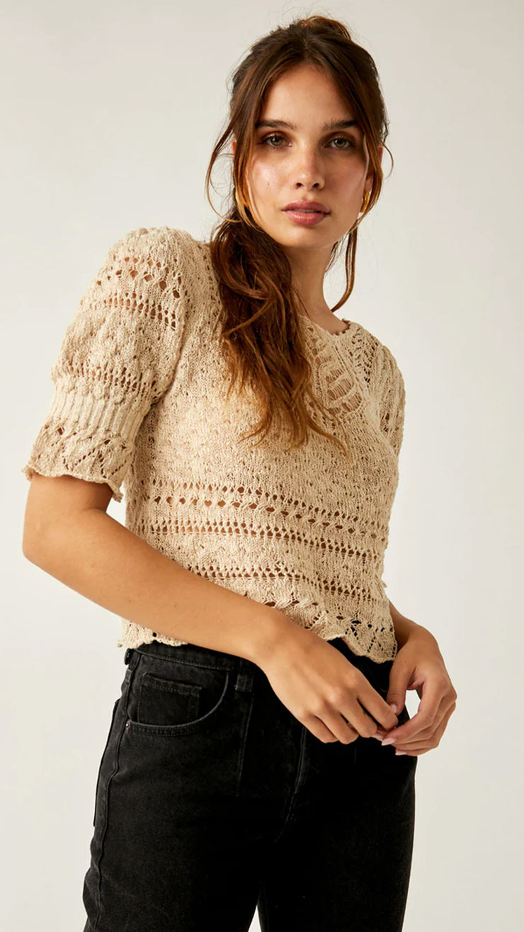 COUNTRY ROMANCE TOP
