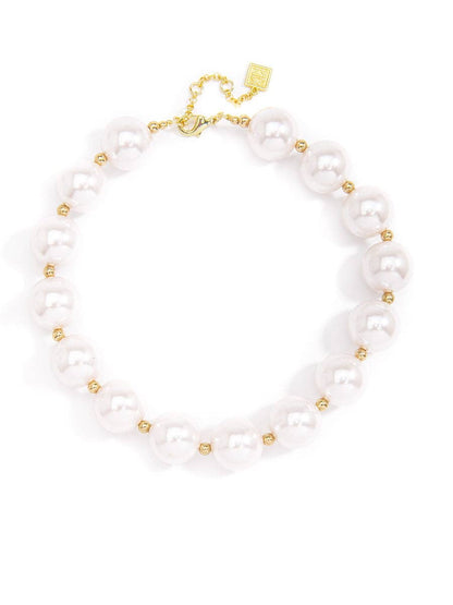 OVERSIZED PEARL COLLAR