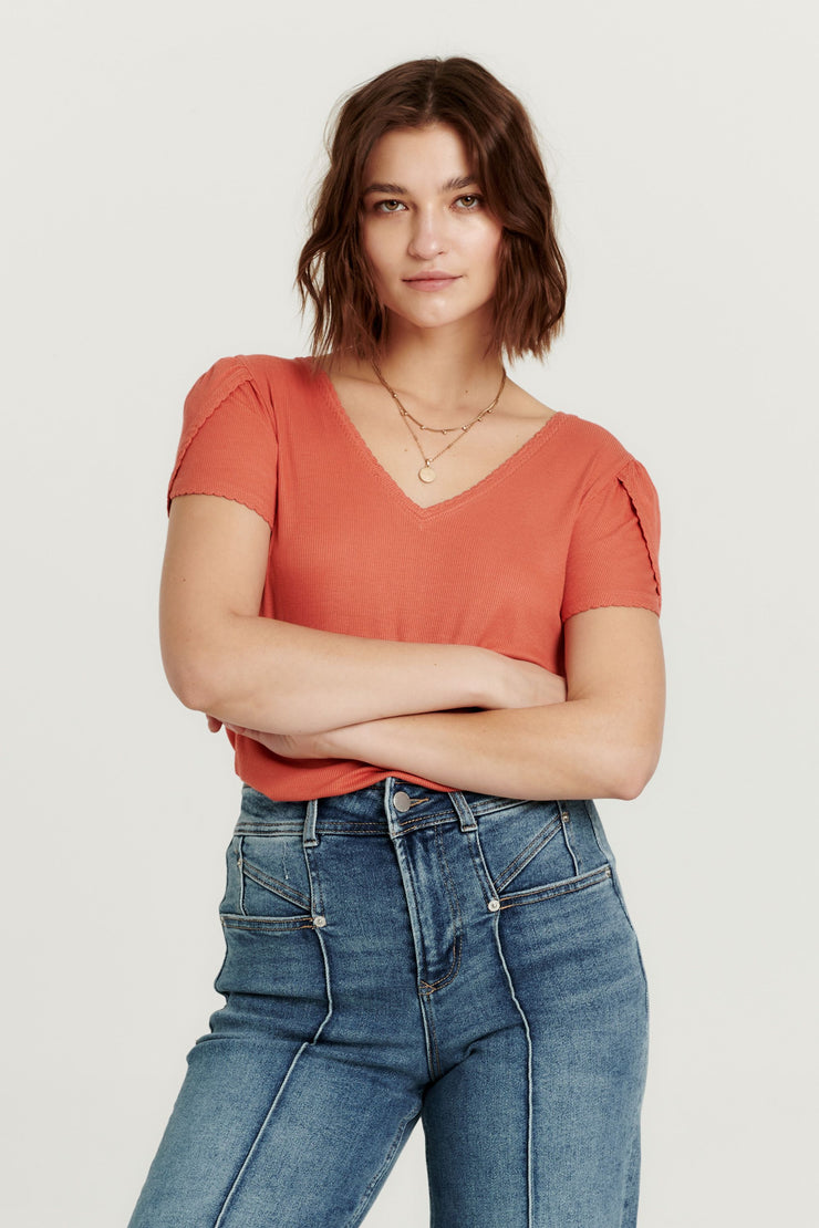 MADDIE PETAL SLEEVE