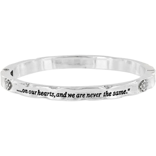 FOOTPRINT BANGLE