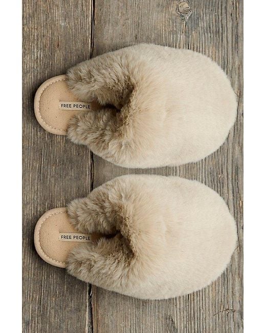 SNOWBALL SLIPPERS