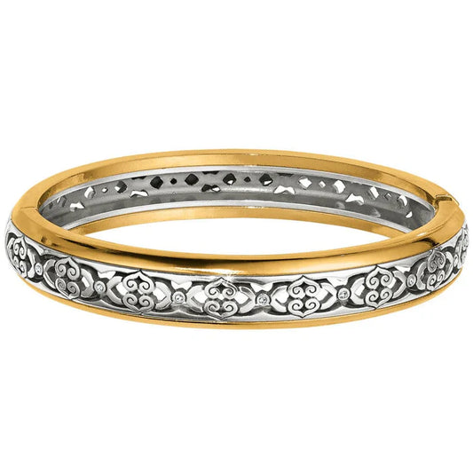 INTRIGUE NARROW HINGE BANGLE