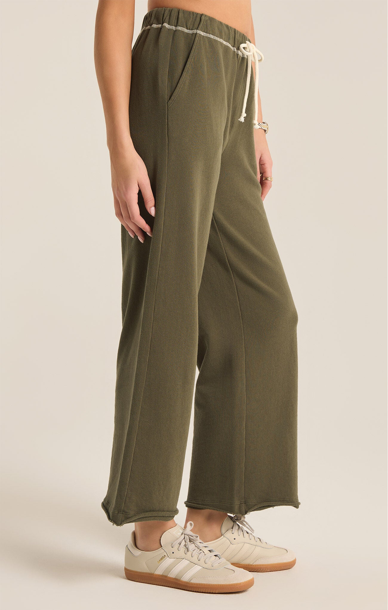 HUNTINGTON PANT IN GRAPE LEAF