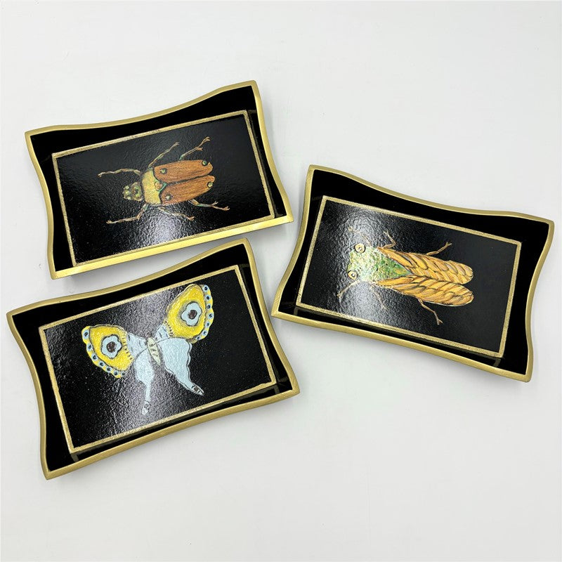 RICH BUG TRAY