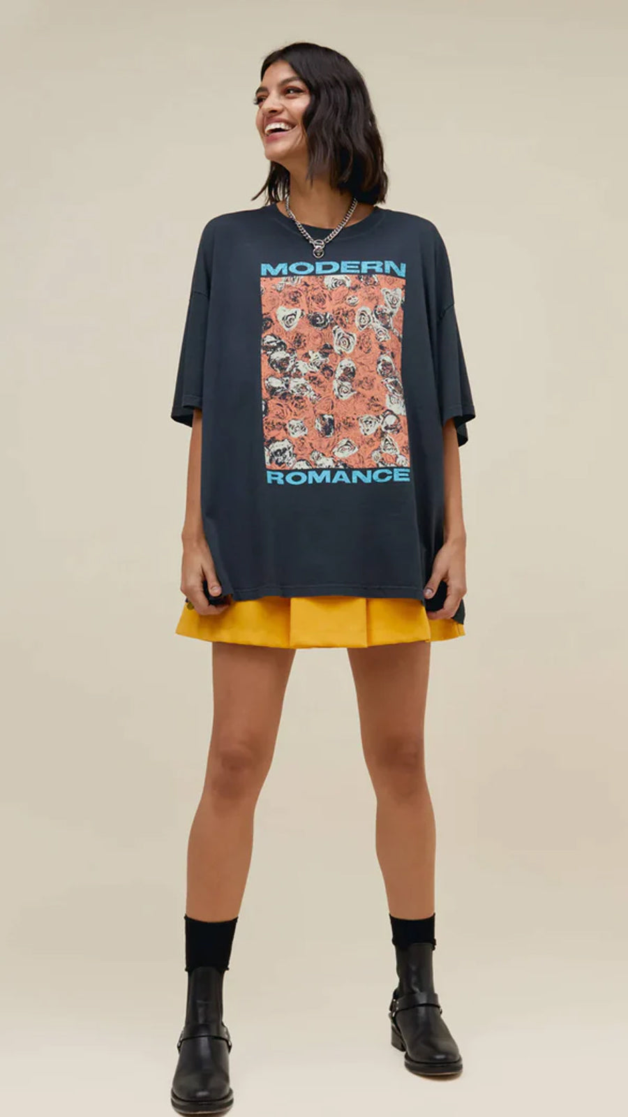 MODERN ROMANCE ONESIZE TSHIRT