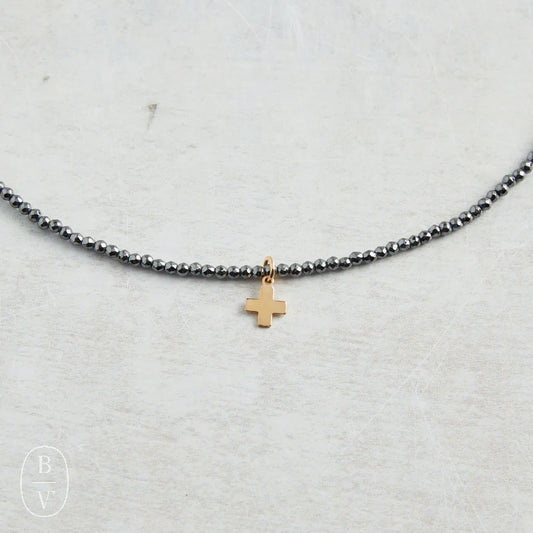 FACATED HEM CHOKER 15 WITH CROSS