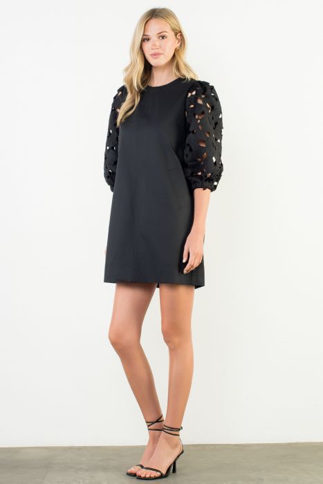 CHIC BLACK DRESS