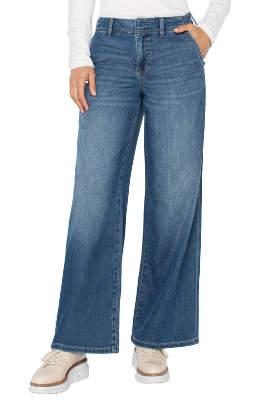 WEEKENDER WIDE LEG