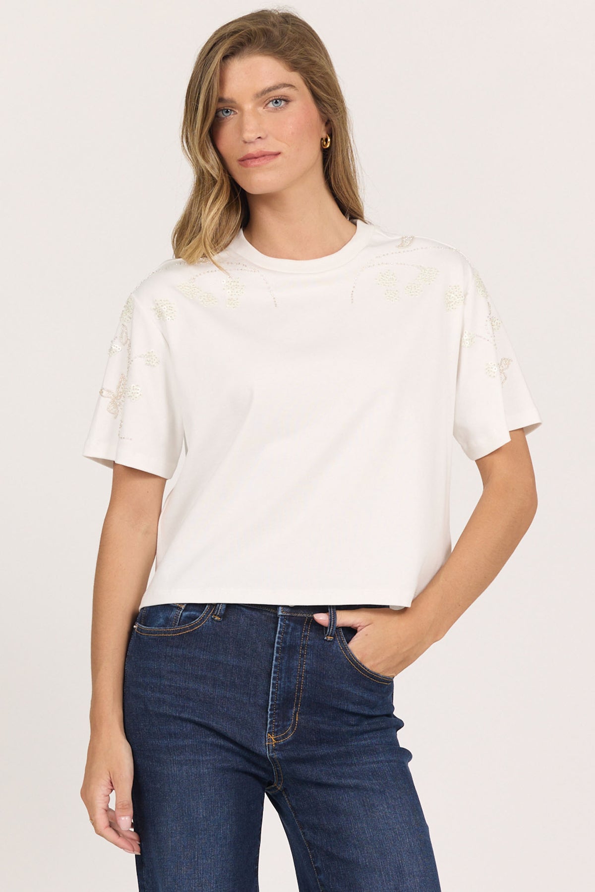 BEADED WHITE MADDOX TEE