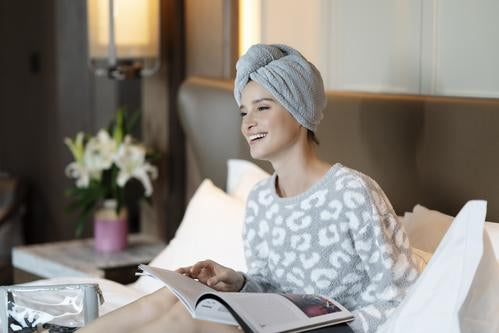 EDEN HAIR TOWEL AND POUCH SET