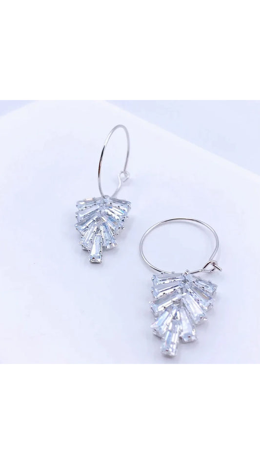 CRYSTAL LEAF EARRINGS